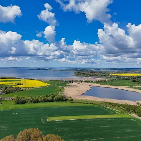Strandnahe Mit Terrasse, Gratis Nutzung Vom Ahoi Erlebnisbad Und Sauna In Sellin - Rex Rugia 14-4 Apartman *
